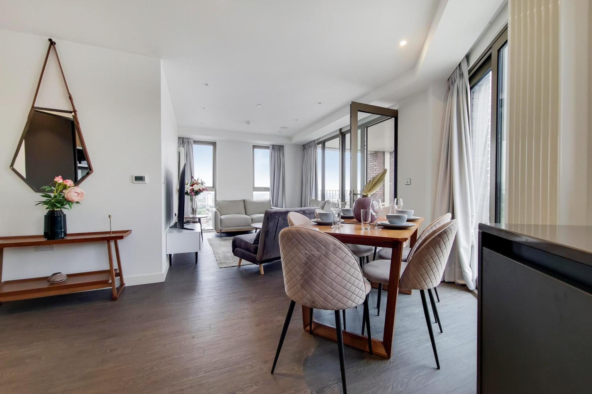 Deluxe Three Bedroom Apartment By London Excel Stays Exterior foto